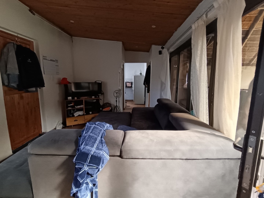 5 Bedroom Property for Sale in Park West Free State